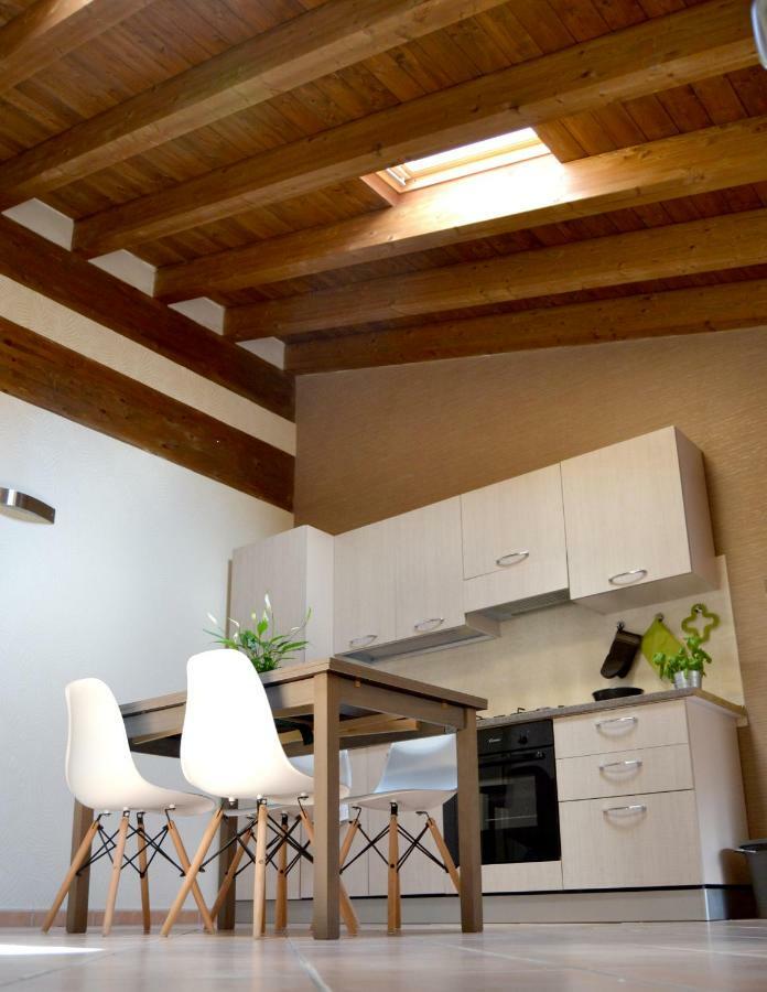 Appartamento Downtown In Parma Esterno foto